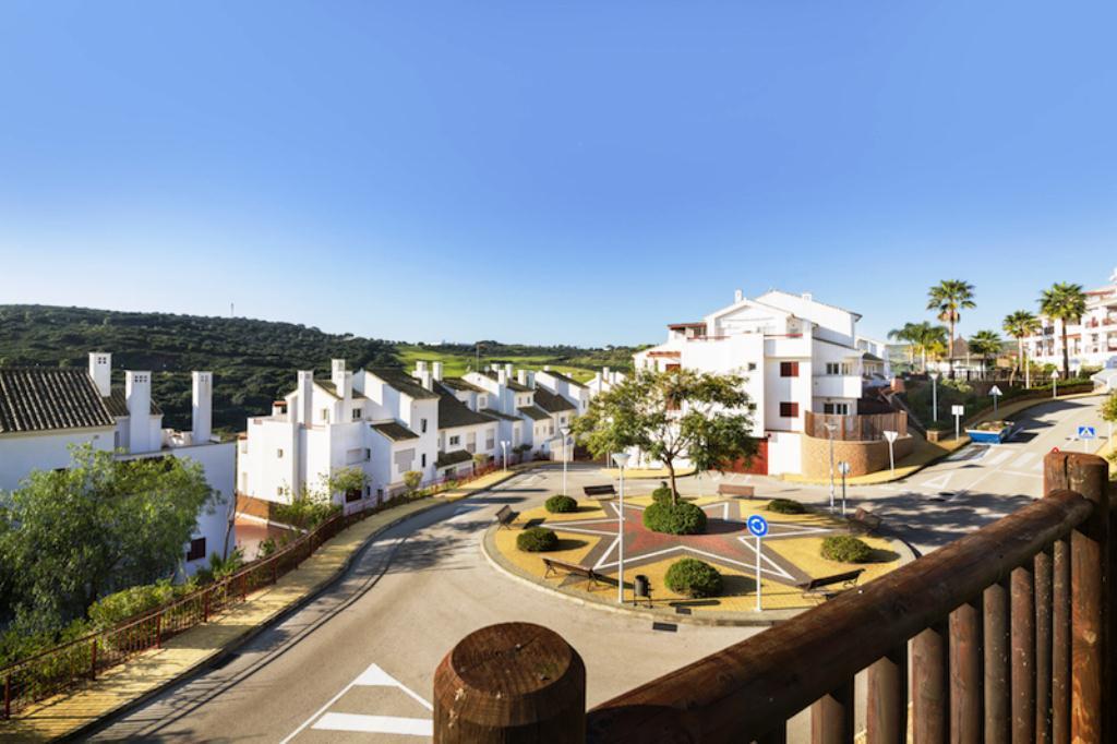 Albayt Nueva Alcaidesa Apartments San Roque  Dış mekan fotoğraf
